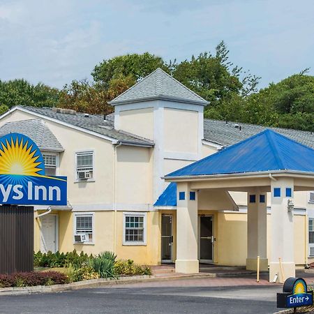 Days Inn By Wyndham Berlin Voorhees Exterior foto