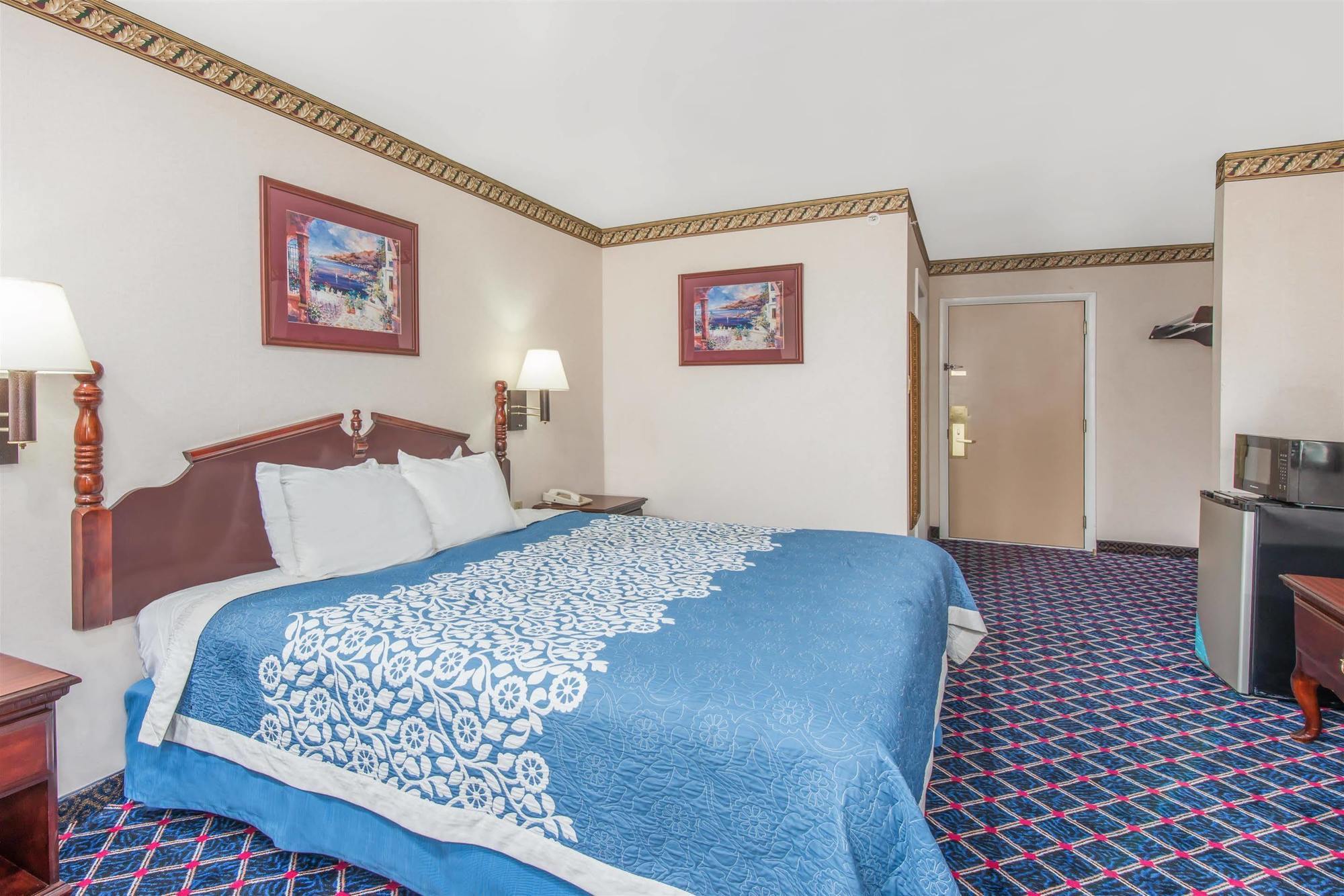 Days Inn By Wyndham Berlin Voorhees Exterior foto